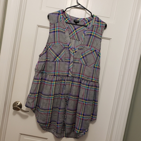 Torrid 2X Tunic Top Blouse Emma Babydoll Challis Rayon Plaid Sleeveless Tie - Picture 8 of 10